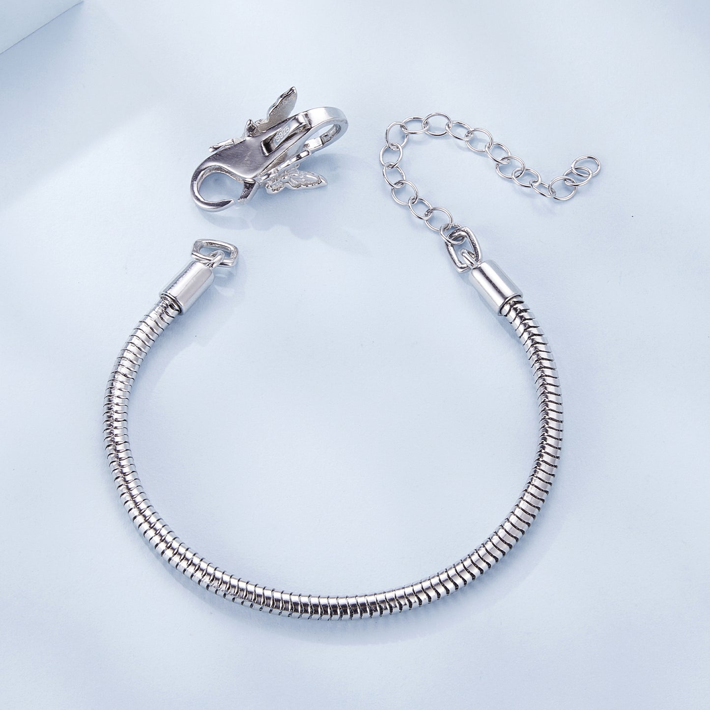 Zilveren bedelarmband met apart sluiting in vlinder-vorm - snake chain