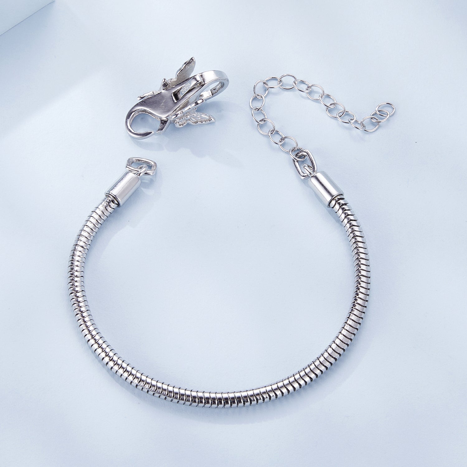 Zilveren bedelarmband met apart sluiting in vlinder-vorm - snake chain